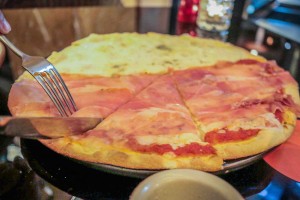 1 Pizza 2 Flavours